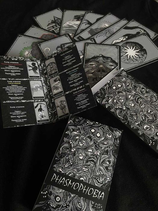 Phasmophobia карти Таро (інструкція та упаковка)