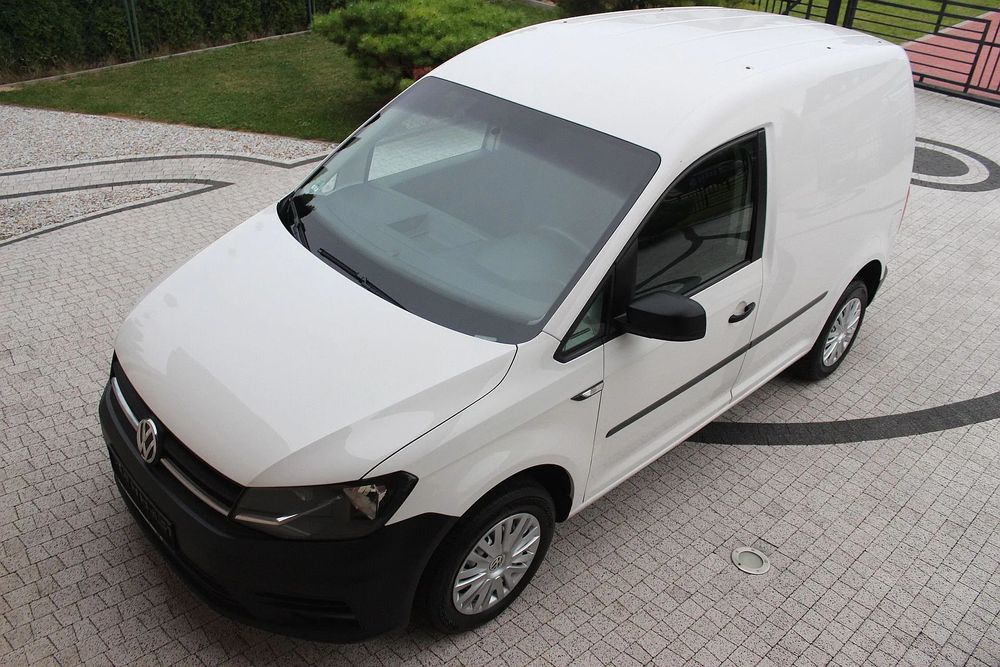Volkswagen Caddy 2.0 TDI 102KM klimatronic tempomat parktronic SUPER STAN