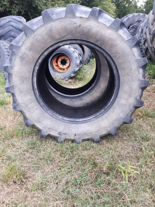 Ładna para opony rolnicze zachodnie MICHELIN RADIAL 420/65 R - 24