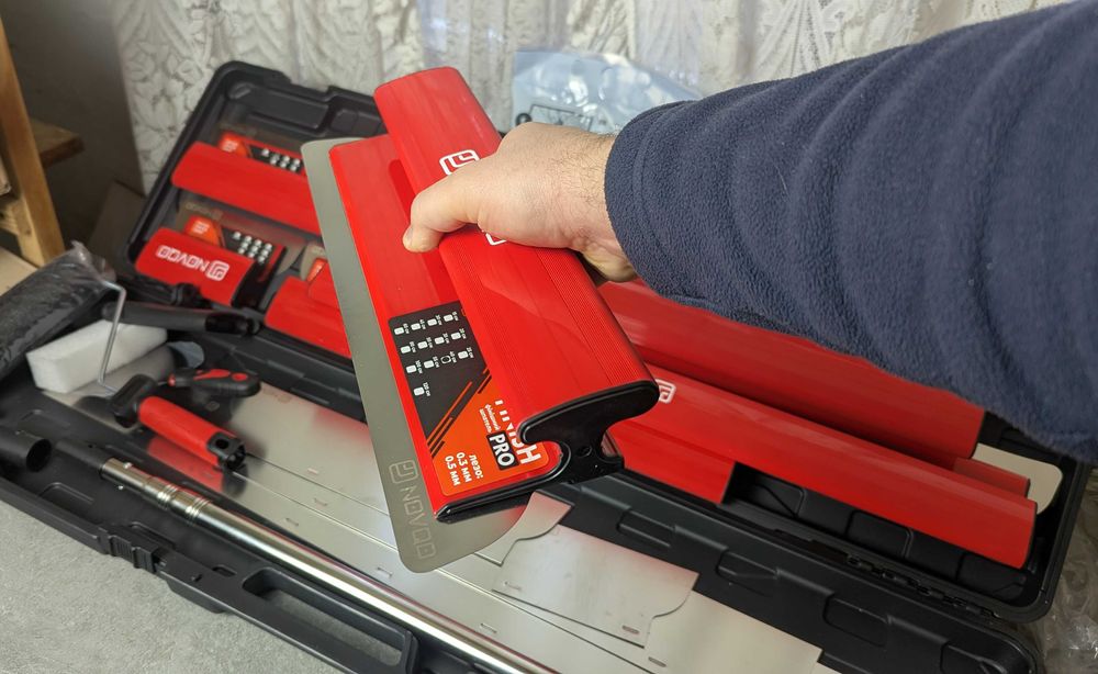 Шпателя для механічного нанесення NOVQO FINISH PRO лезо 0,3 + 0,5мм