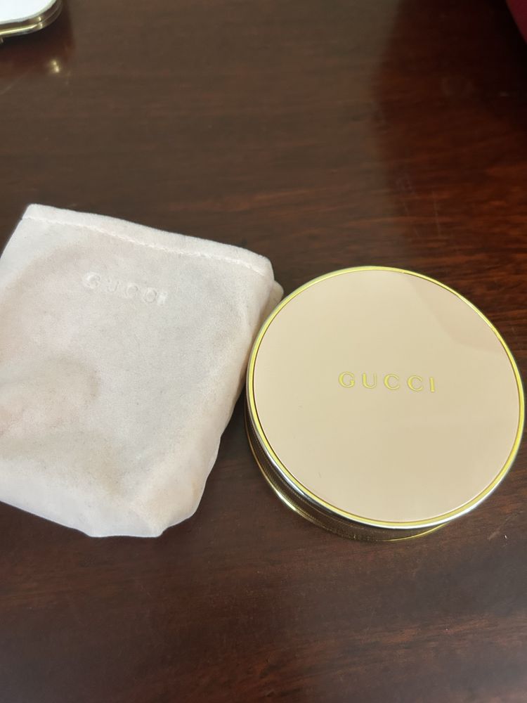 Gucci пудра оригінал 01
