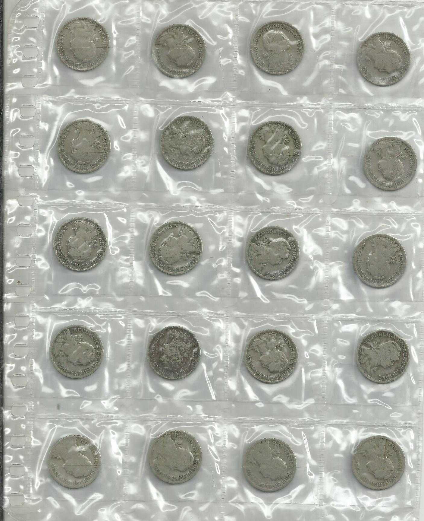 Lote com 103 moedas antigas de 50 centavos - com venda individual