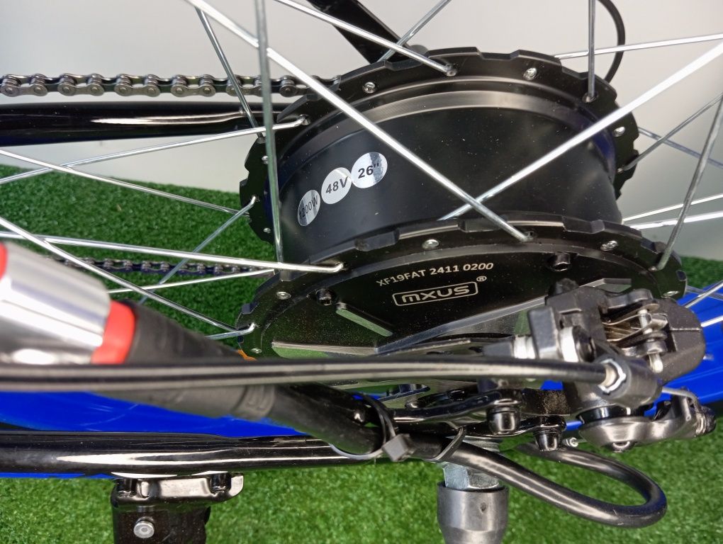 Електровелосипед , фетбайк, фэтбайк,Cross Tank 26 "рама 19" 21 Ah1200W