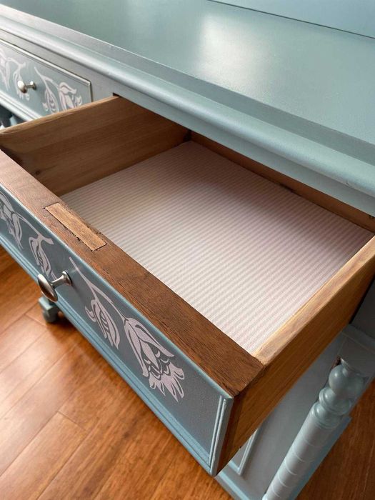 Bieliźniarka, szafka, komoda ręcznie malowana, odnowiona