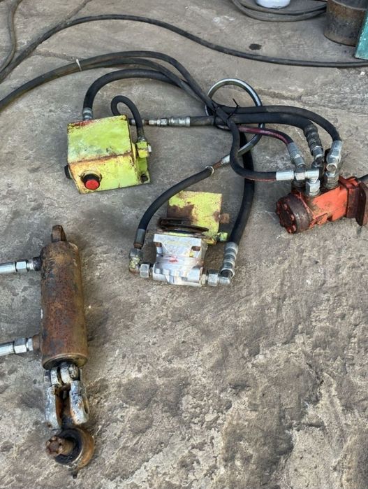 Гідропідсилювач керма