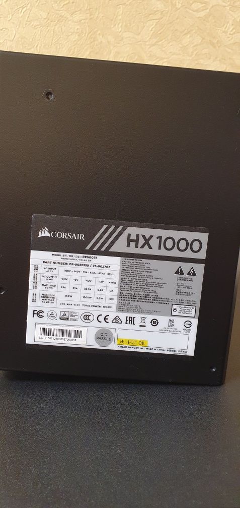 Блок живлення Corsair HX1000 80PLUS Platinum