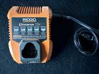 Ridgid, AEG  Ładowarka 12V