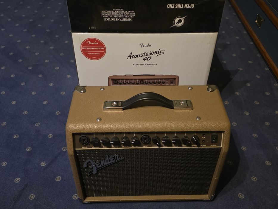Wzmacniacz gitarowy Fender Acoustasonic 40