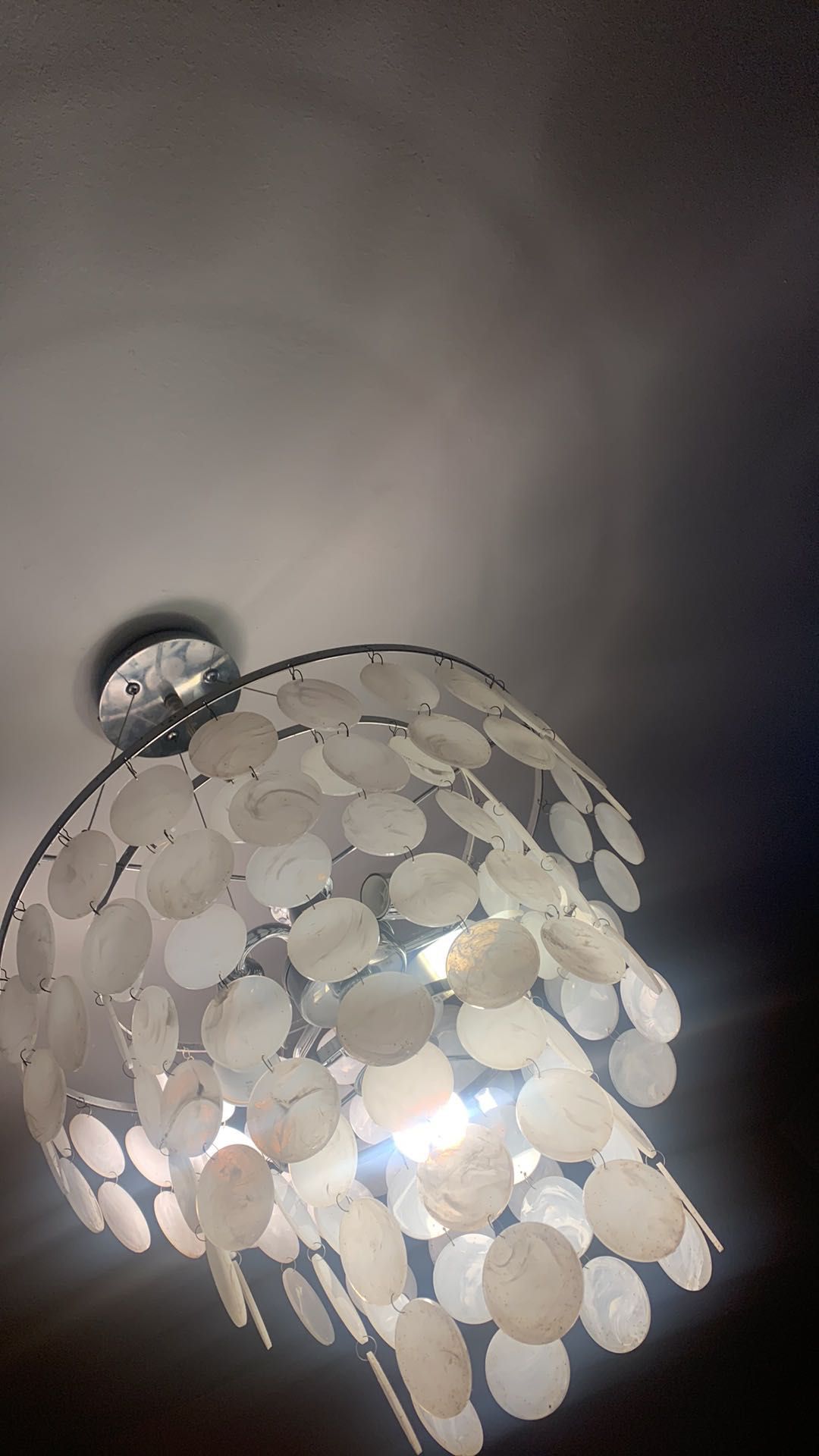 Sprzedam biało srebrna lampę