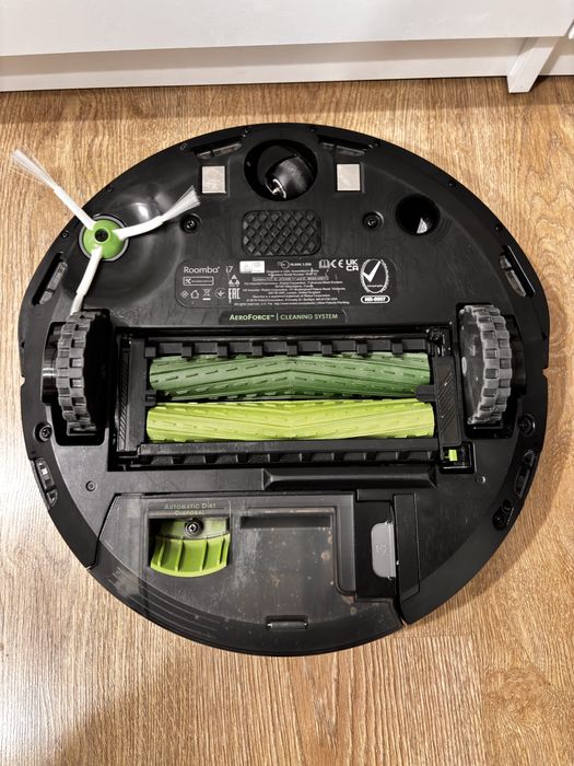 iRobot roomba i7+
