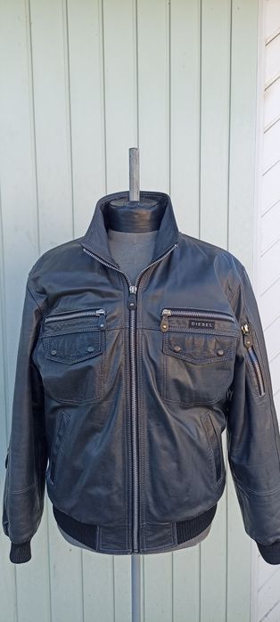 Чоловіча зимова куртка