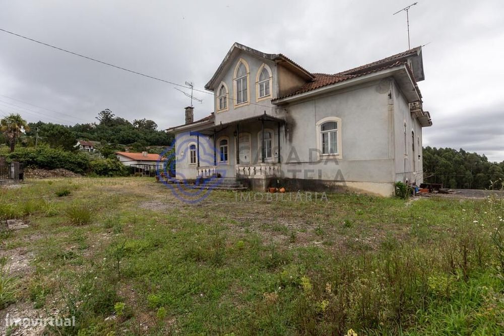 Magnifica Casa Vitorian no Luso " A Casa das Acácias"