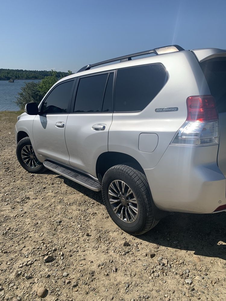 Продається авто тойота прадо 150
