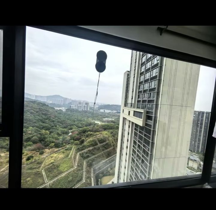 Nowy Robot do czyszczenia szyb Divedeer na święta prezent