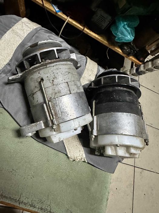 Электрогенератор 12 Вт.  НОВЫЙ  СССР