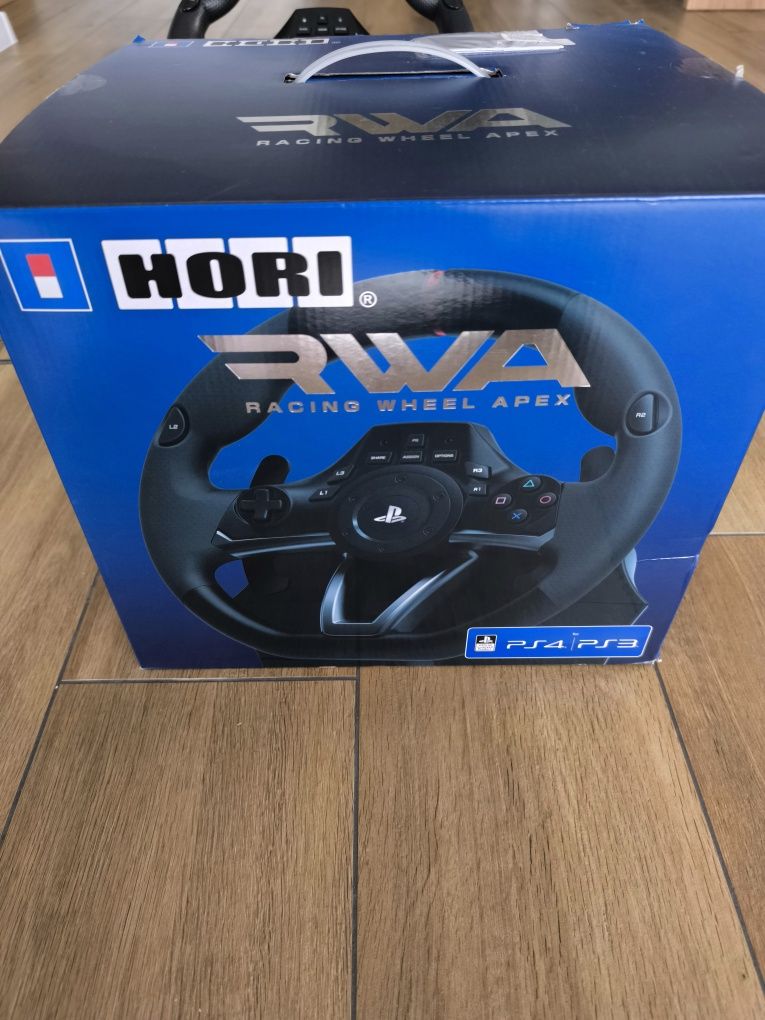 Kierownica RWA HORI i pedały do PS3 PS4