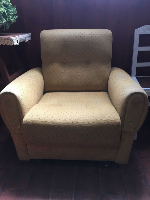 Vendo Sofás (Poltronas) Usados