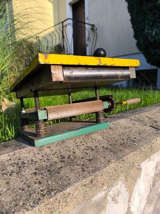 Piła Grubościowa  Polska