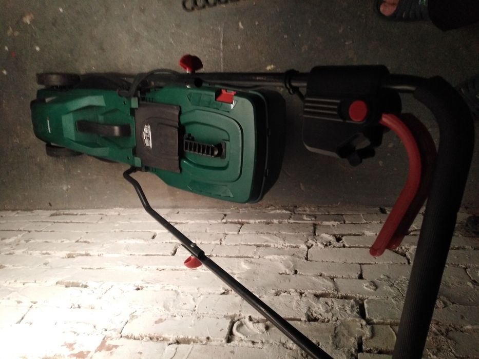 Kosiarka podkoszarka elektz