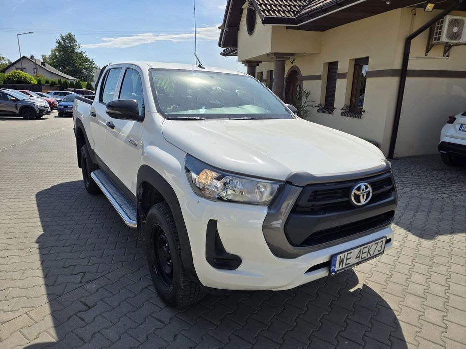 Toyota Hilux Krajowy mały przebieg uszkodzony Hilux Faktura VAT 23% Steeler