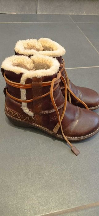 Угги жіночі шкіряні