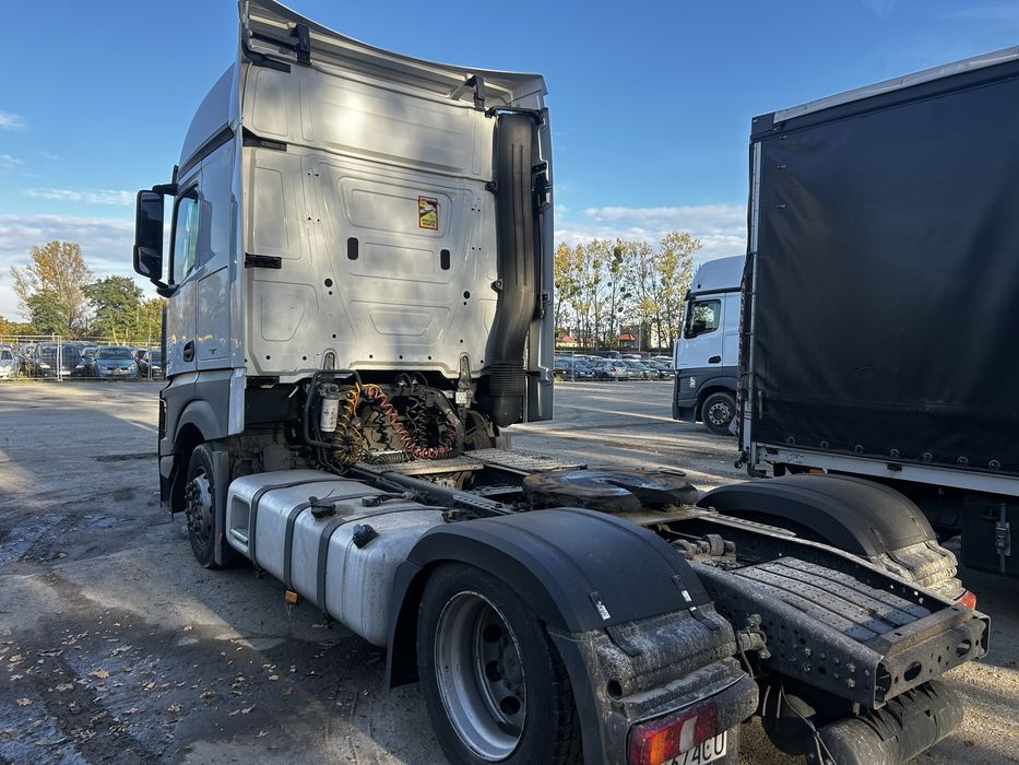 Actros MEGA nowe tacho LOW DECK