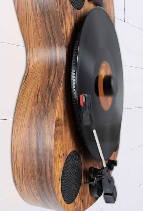 Beatfoxx GT-25 Chuck gramofon w kształcie gitary