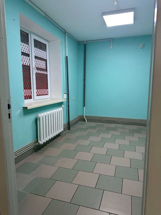 Продається комерційне приміщення 81 м², центр міста Прилуки