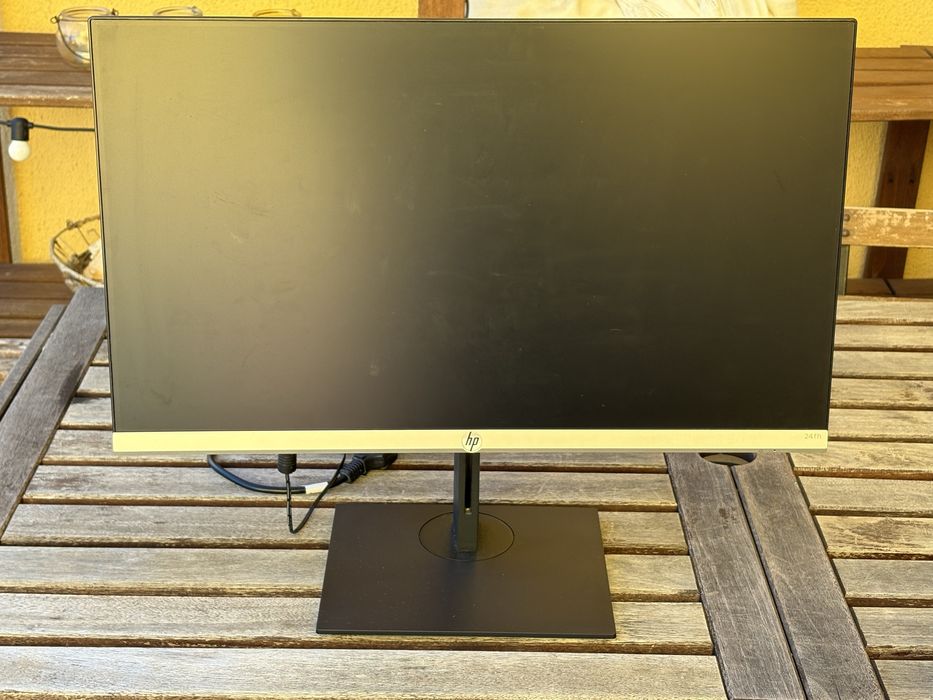 Monitor HP 24FH (24'' - Full HD - IPS - FreeSync)