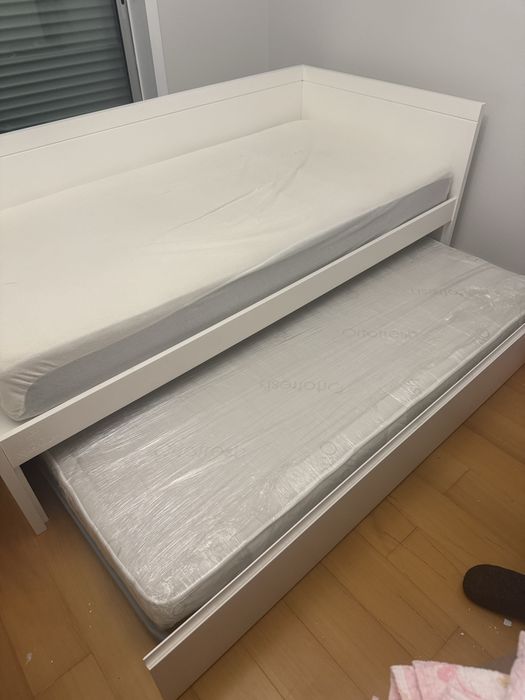 Vendo cama marca kidshouse como nova