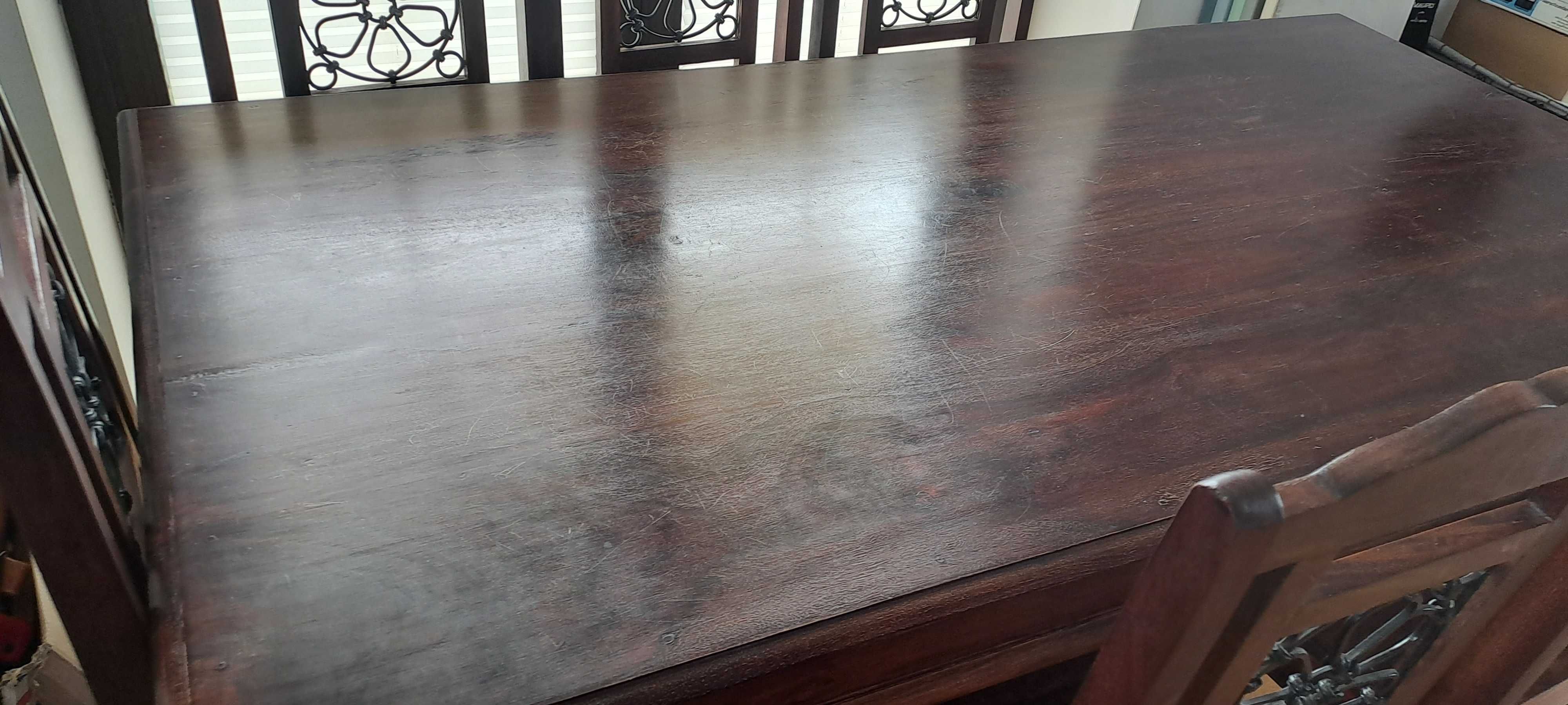 Stół z krzesłami  drewno