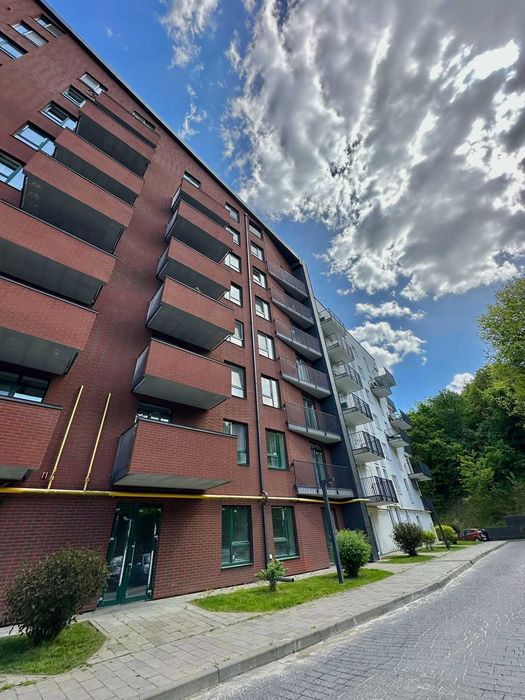 Продаж приміщення по вул.Малоголосківська БЕЗ КОМІСІЇ(131 м.кв)