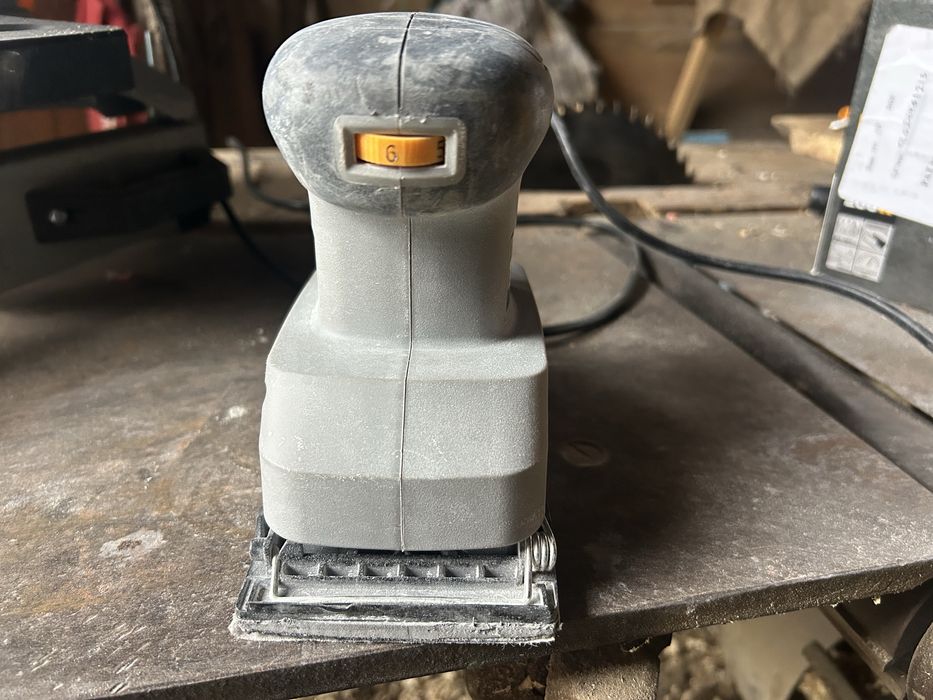 Шліфмашинка Titan