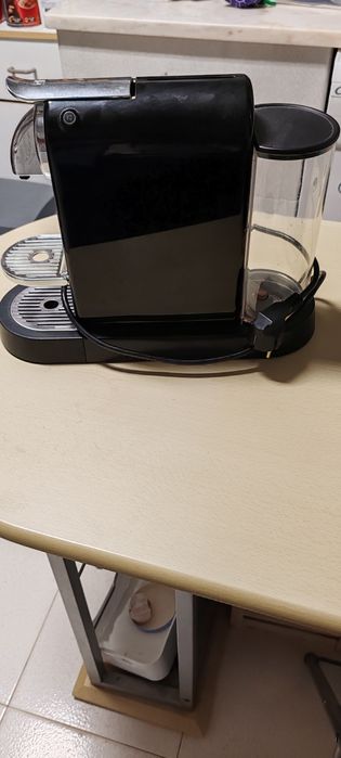 Máquina de Café Nespresso