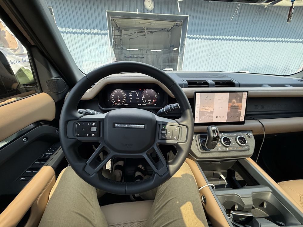 Land rover defender X- dynamic HSE black edition