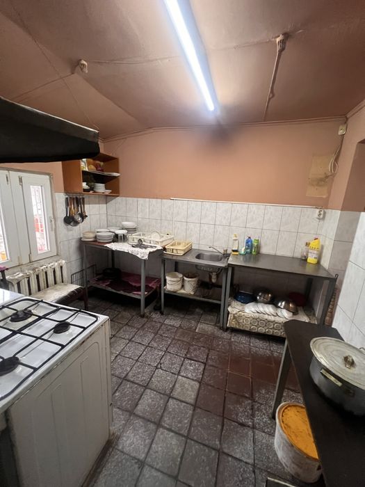 Оренда окремого приміщення 178 метрів по вулиці Перемоги