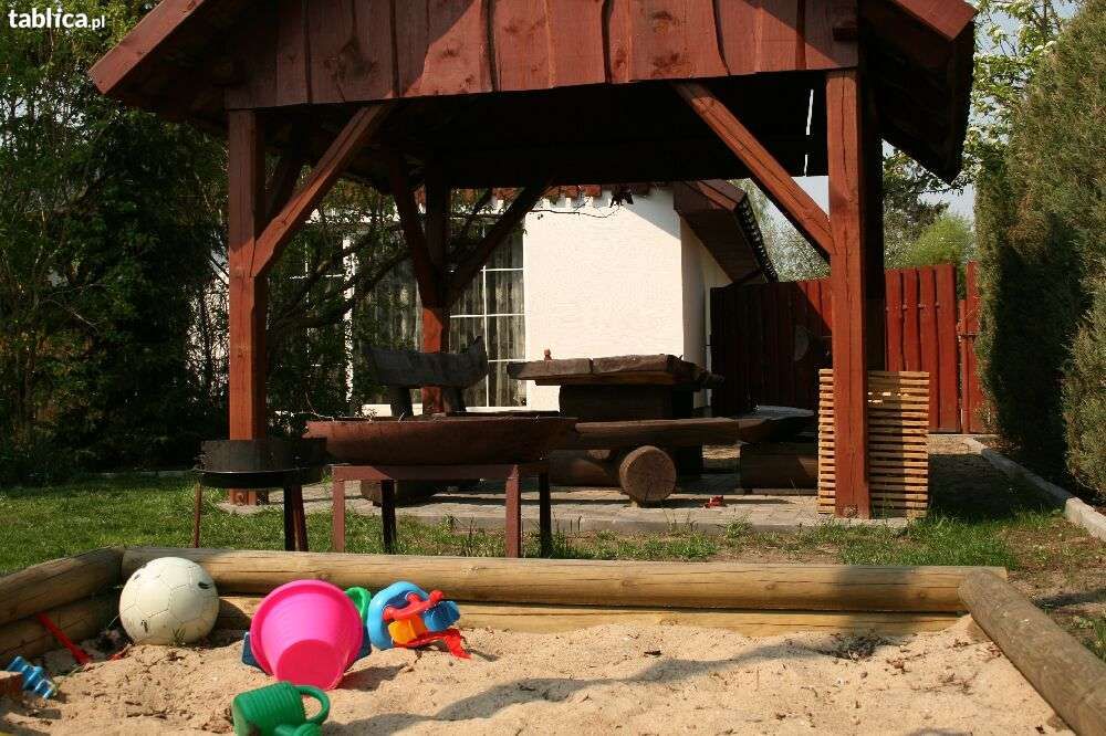 Domek nad jeziorem  wakacje las jezioro Bory Tucholskie basen