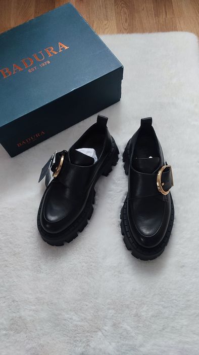 Nowe z metkami bółbuty skórzane Badura czarne z klamrami