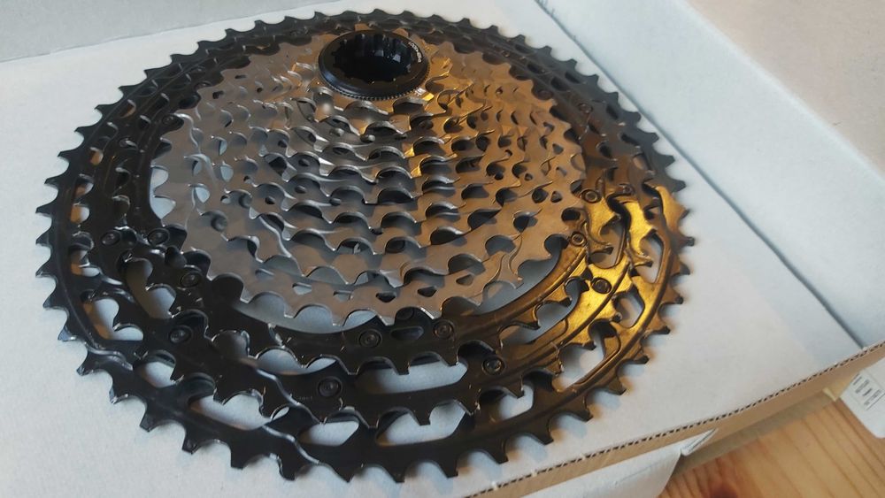 Cassete Shimano XTR 12v – CS-M9101 Hyperglide+ Impecável