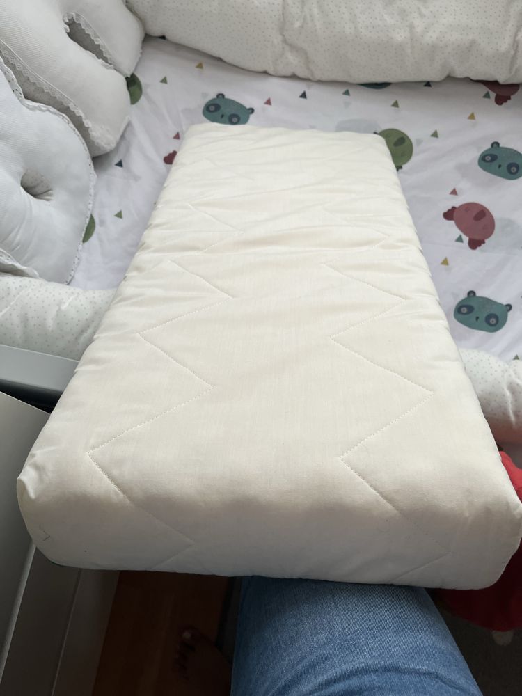 Cama extensivel ikea