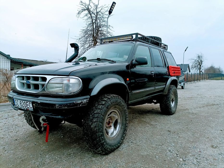 Ford Explorer 4.0 V6 Mustang 4x4 Off-road Lift 7" Opony MT 35 cali wyciągarka trapy