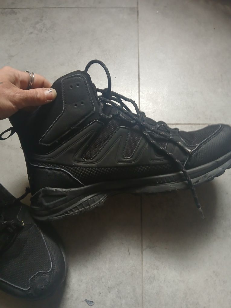 Czarne zimowe buty Sprandi bdb r.43