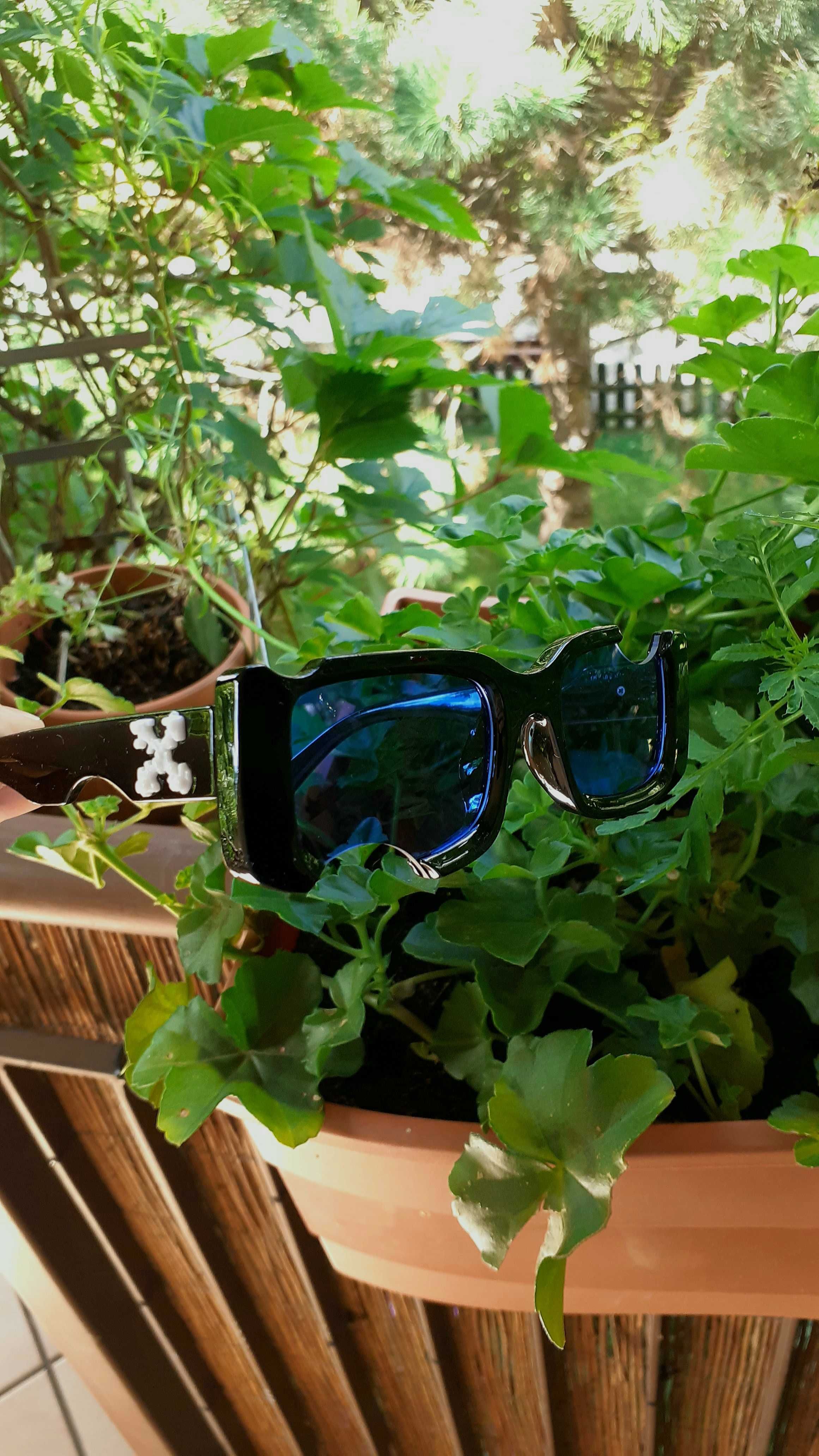 Cady Rectangular Frame Sunglasses [Oceanic Blue)