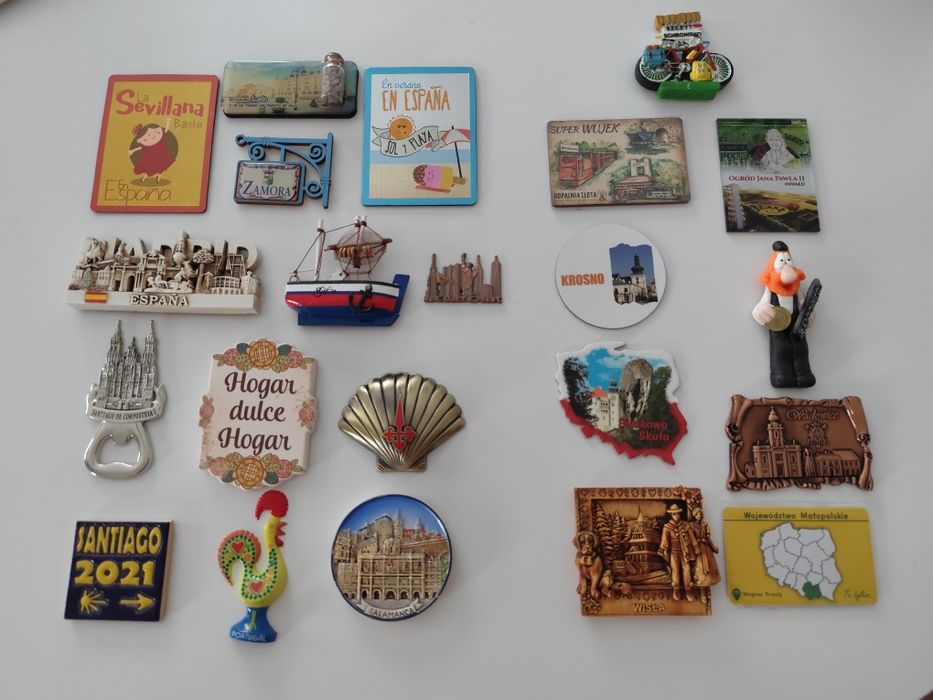 MAGNESY - zestaw 22 magnesów na lodówkę