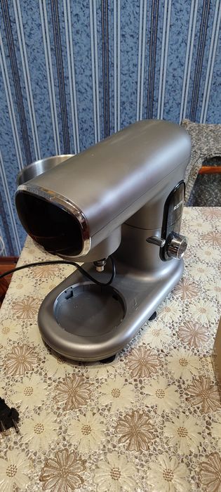 Продам кухонный комбайн