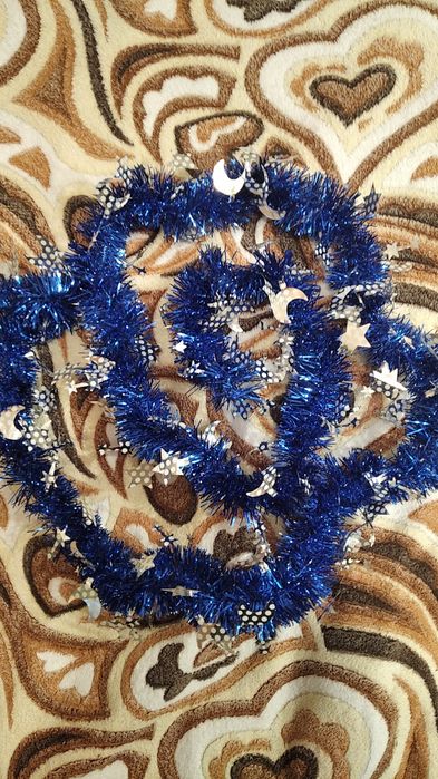 Гарний дощик на ялинку