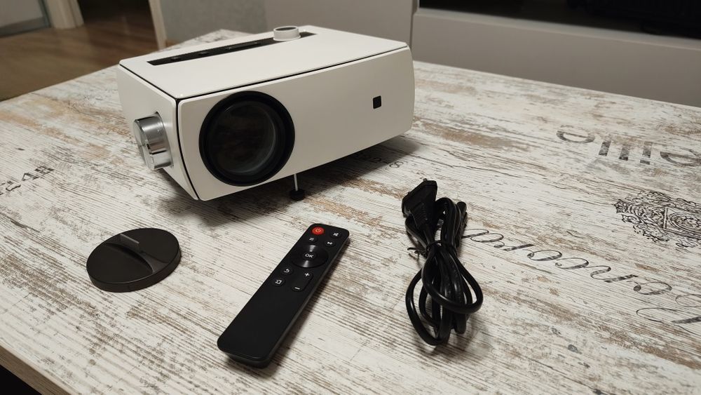 Проектор YG430 Full HD