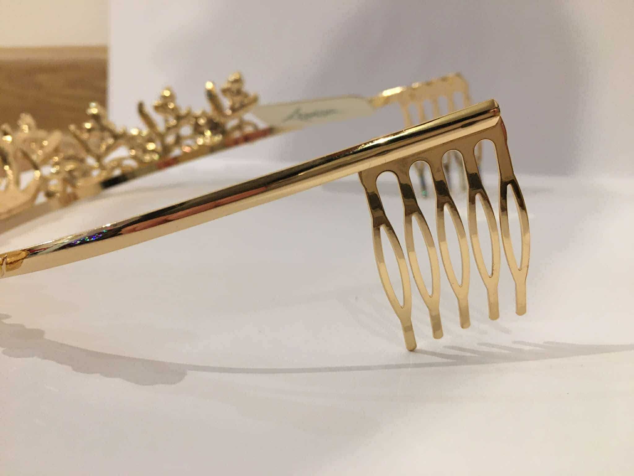 Złota korona / diadem ślubny z diamentami
