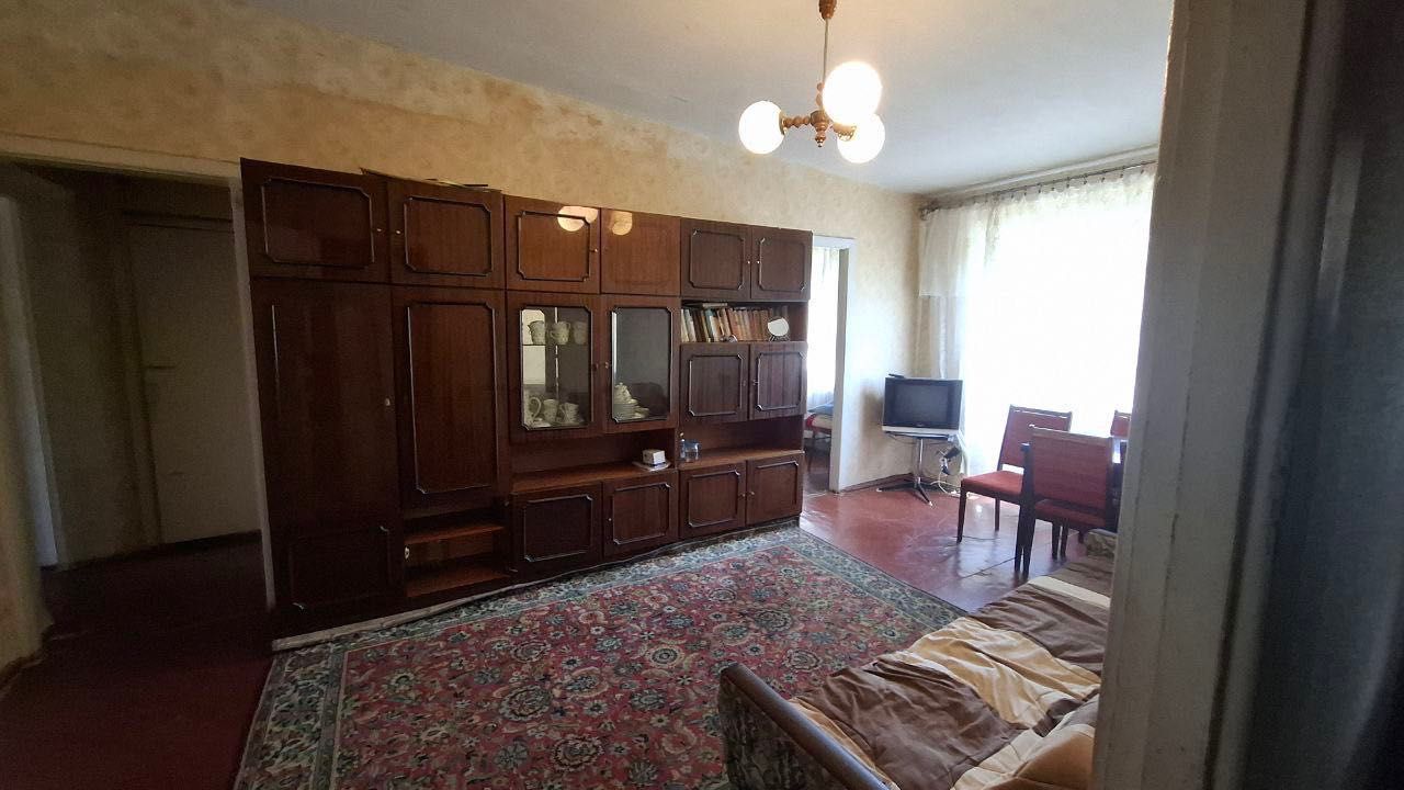 Продаж 3-х кімнатної квартири в Чернігові