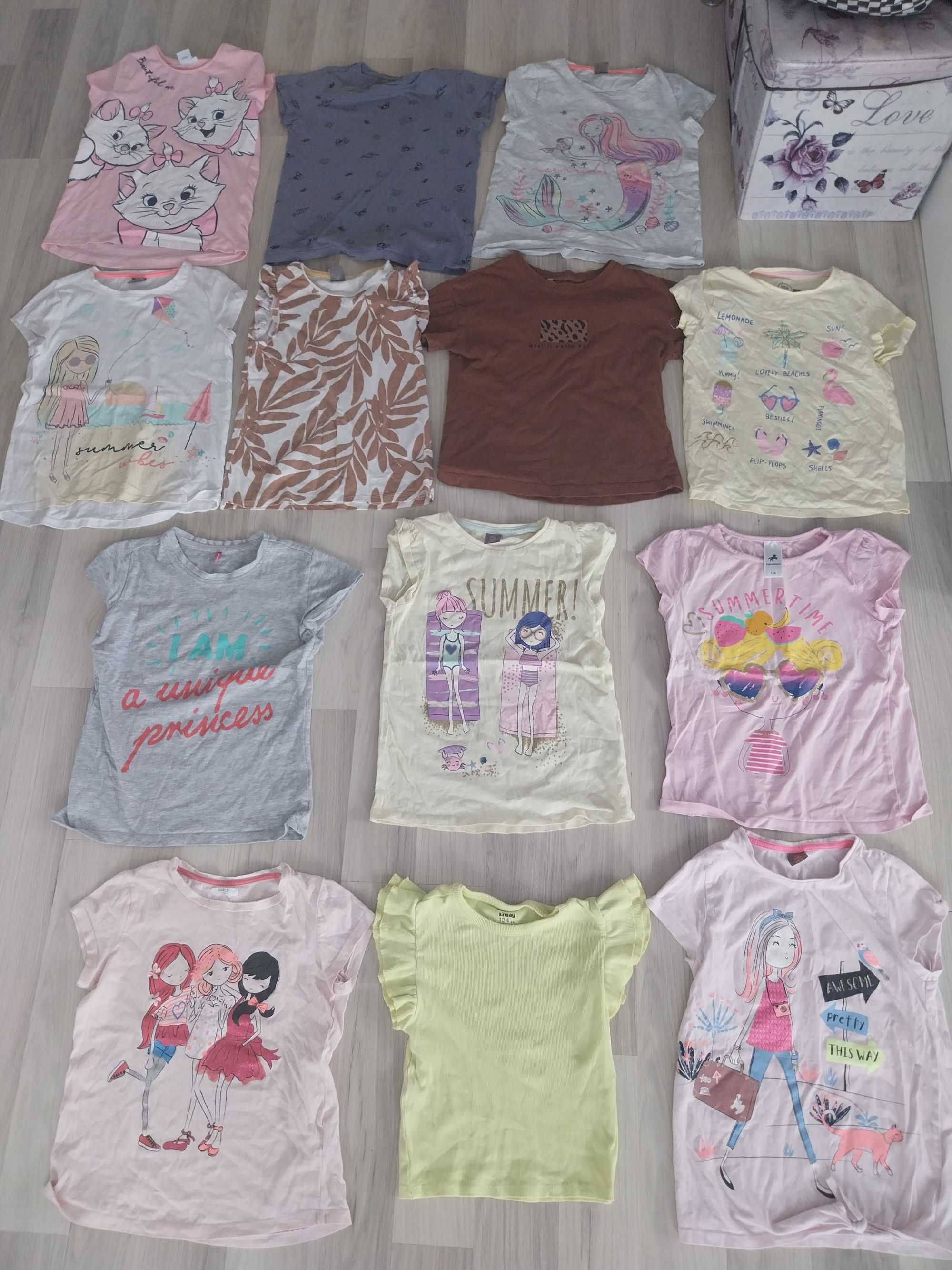 Zestaw koszulki t-shirt krótki rękaw rozmiar 134 dziewczynka